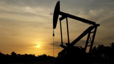 Петролът тръгна нагоре в очакване на срещата на ОПЕК*