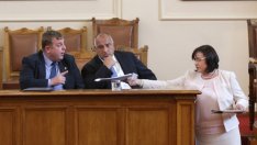 Скандал в парламента заради политиката за мигрантите 