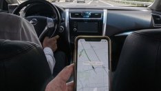 Китай спря от продажба приложението за споделени пътувания на Didi