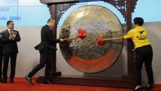 Мащабните китайски листвания владеят глобалните продажби на акции през 2020 г.