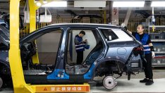 ЕС и Китай възстановяват преговорите за минимална цена на вносните електромобили