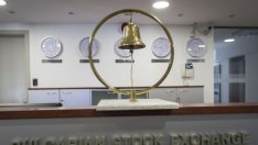 КФН забрани на акционерите на БФБ да гласуват сделката за дял от "Капман"