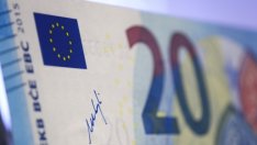 Румъния одобри проекторешение за увеличаване на минималната заплата на 447 евро