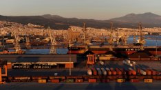 Гърция одобри продажбата на пристанището в Солун