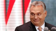 Тайната на продължителния успех на Орбан