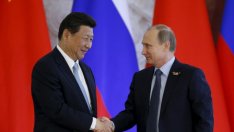 Визитата на Путин в Китай, или приятел в нужда се познава