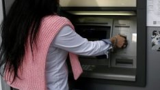 Правителството в Никозия защити сделката за спасяването на Острова