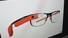 Google прави втори опит за пробив с умни очила