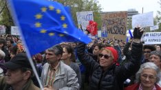 ЕК започва наказателна процедура срещу Унгария заради университета на Сорос