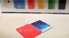 И големият победител от презентацията на Apple е... T-Mobile