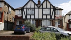 Забавя се поскъпването на жилищата във Великобритания