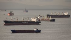 Украински храни и суровини се завръщат на пазарите през нови пътища в Черно море