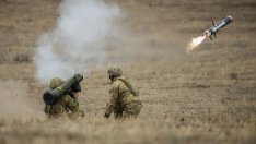 Фарът на надеждата едва ли скоро ще освети пътя на Украйна