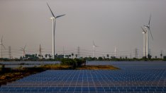 ВЕИ били най-големият източник на енергия в микса на ЕС през 2023 г.