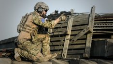 САЩ и Русия остават световни лидери по износ на оръжие