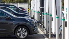 Китайският министър на търговията разкритикува разследването на ЕК срещу електромобилите