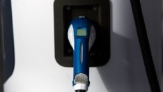 Tesla преговаря с Tata Power за изграждане на зарядна инфраструктура в Индия