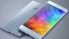 Xiaomi се изправя очи в очи с Apple и Samsung