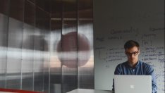 България слиза надолу в класация за правене на бизнес