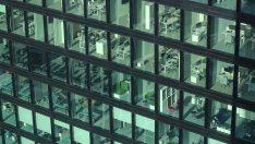 Ръстът на заплатите на водещите корпоративни шефове в САЩ изпреварва инфлацията