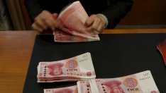 Какво следва от определянето на Китай за валутен манипулатор?