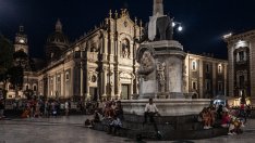 Италианската мафия слага белите якички