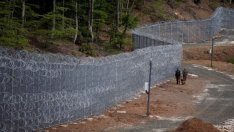 ЕК ще анализира възможностите за допълнителна помощ за България за гранична охрана