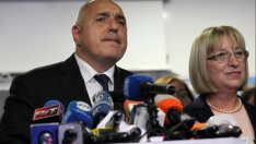 Борисов депозира оставката на правителството