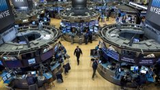 Технологичният индекс Nasdaq достигна нов исторически връх*