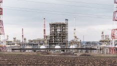 Атака с украински дрон предизвика пожар в петролна рафинерия в Москва