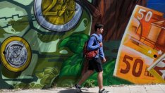 Тунелът към еврото се стеснява