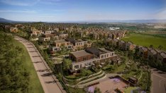 Самостоятелна къща в София и околностите: четири спални, три бани и цена от 550 хил. евро