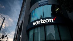 Verizon сви прогнозата си след разочароващ отчет