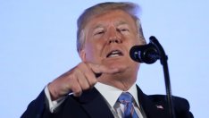 Тръмп кара имигрантите да се върнат в своите страни. Някои вече го направиха