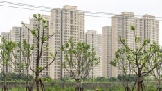 Имотният сектор в Китай се свива за пръв път от началото на пандемията