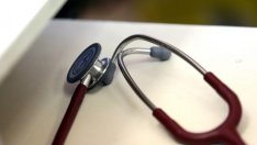 Кабинетът осигурява още 80 млн. лв. за медиците на първа линия