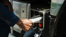 Китайските автопроизводители поглеждат към Африка на фона на бариерите в други региони