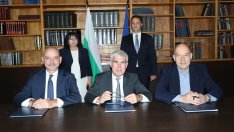 "Булгартрансгаз" и ОББ подписаха договор за финансиране на Вертикалния газов коридор 