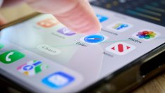 Мъск обвинява Apple в несправедливо фаворизиране на OpenAI на iPhone