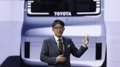 Новият шеф на Toyota засенчва предшествениците си при борсовото представяне