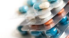 Оборотите в търговията на дребно забавят ръста си през април