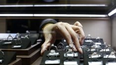 Диамантен пръстен, купен на битпазар, бе продаден на търг за 656 700 лири