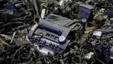 Volkswagen съкращава значително инвестициите си