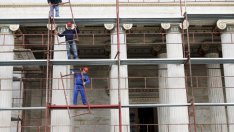 Всеки четвърти трудоспособен грък без работа през май