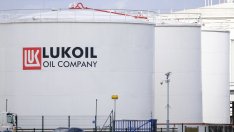 "Лукойл" се съгласи да продаде международните си активи на Gunvor