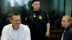 Руски съд обяви руския опозиционер Навални за виновен