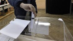 Организацията на предсрочните избори зад граница върви по план