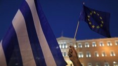 Standard&Poor's повиши кредитния рейтинг на Гърция