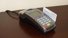 Кабинетът прие наредбата за картовите плащания 