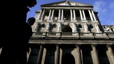 Английската централна банка понижи прогнозата си за инфлацията